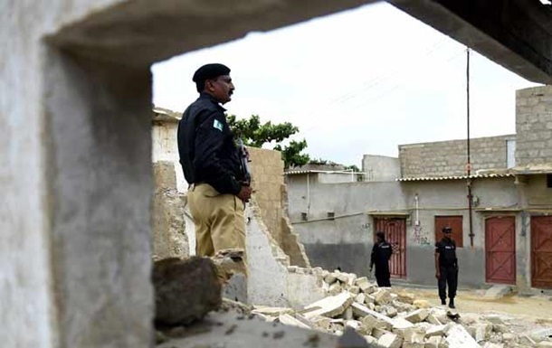 На ринку в Пакистані прогримів вибух: 16 загиблих
