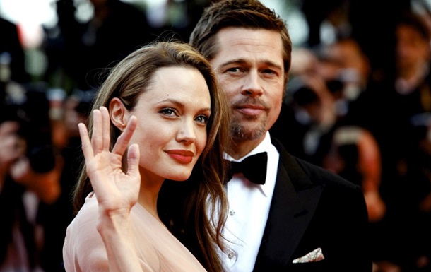 Анджелина Джоли и Брэд Питт развелись – СМИ