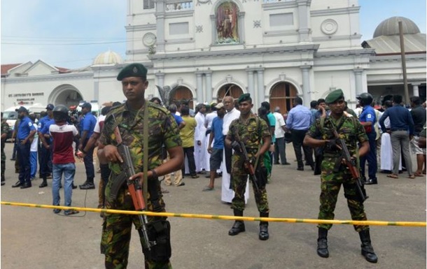 Влада Шрі-Ланки встановила винних у вибухах