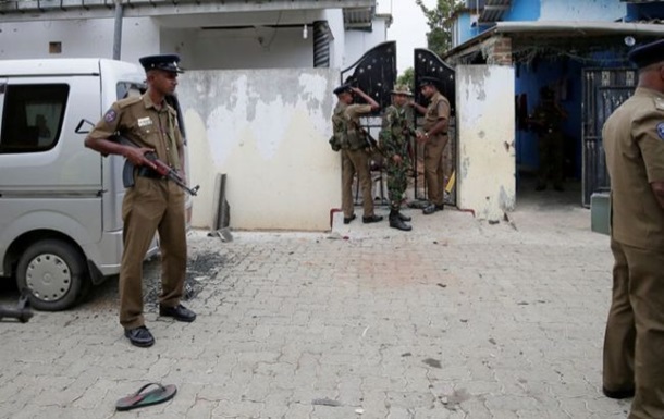 Поліцейські Шрі-Ланки вбили сім ю організатора терактів - ЗМІ