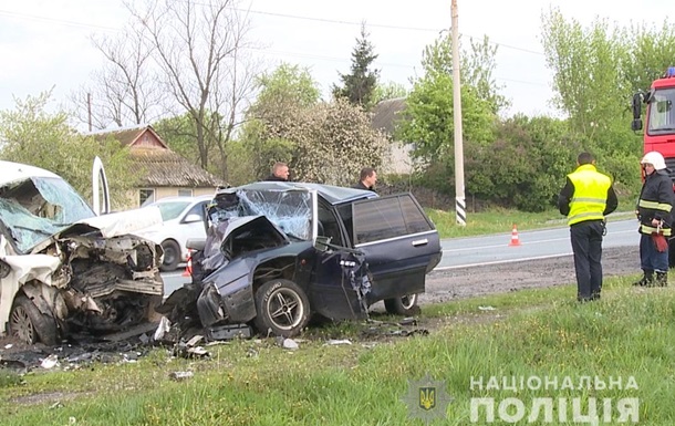 У Вінницькій області зіткнулися два авто: четверо загиблих