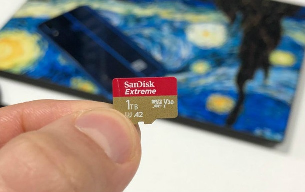 В продаже появилась SD-карта на терабайт
