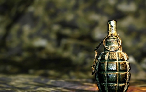 На Закарпатье военный погиб при взрыве гранаты – СМИ
