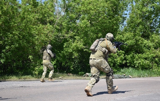Сутки на Донбассе: пять обстрелов, ранен один боец