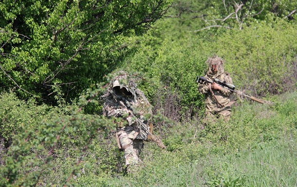 Загострення на Донбасі: 17 обстрілів, загинув боєць
