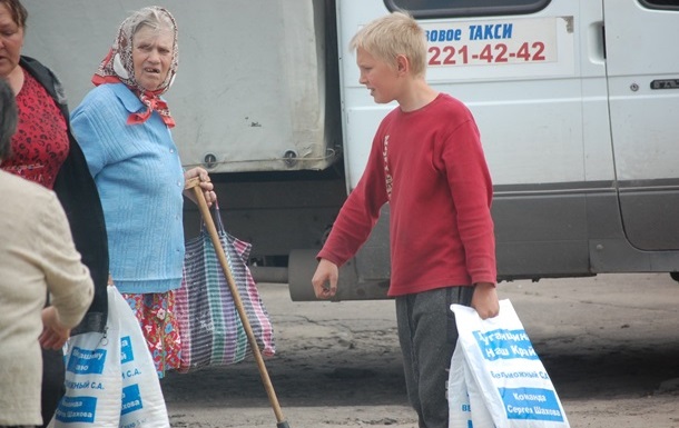 Поліція Луганщини відкрила справи через роздачу цукру виборцям