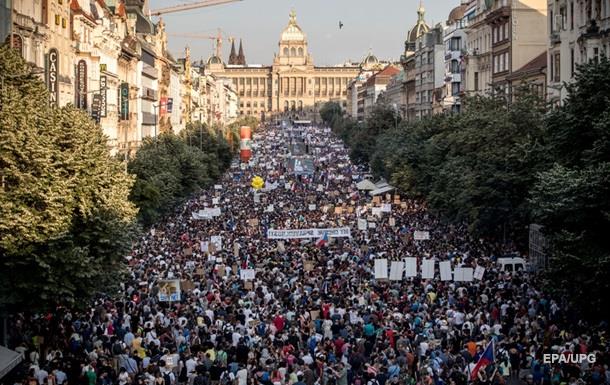 У Празі найбільша за тридцять років акція протесту