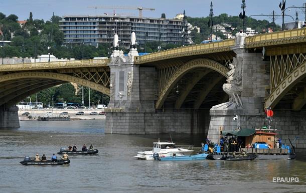 Зросла кількість жертв катастрофи прогулянкового катера в Угорщині