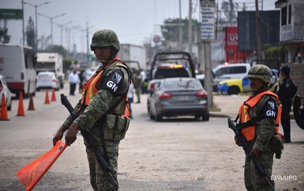 Мексика зобов язалася розмістити Національну гвардію на кордоні