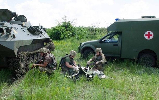 Ескалація на Донбасі: 28 обстрілів, двоє загиблих