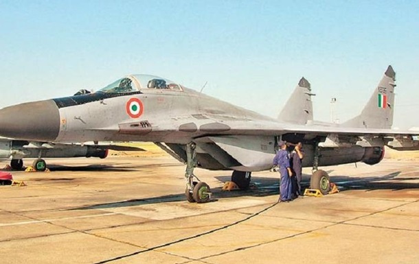 В Індії винищувач МіГ-29 втратив паливний бак