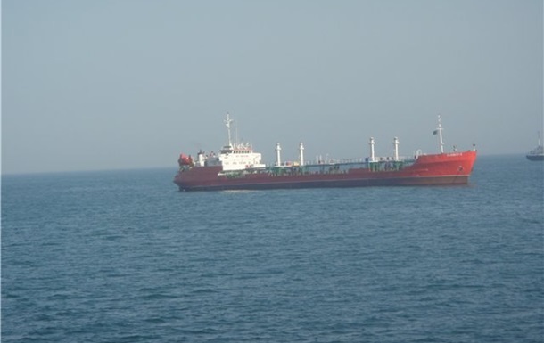 Нафта різко подорожчала через інцидент в Оманській затоці