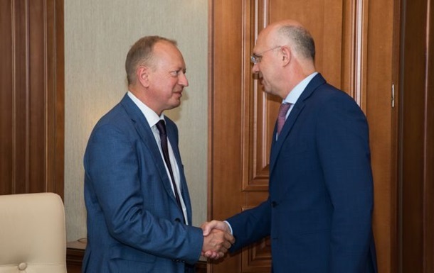 МЗС України визнало двох прем єрів Молдови