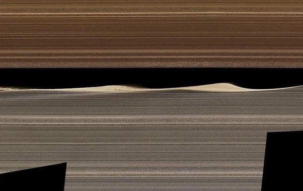 Кільця Сатурна показали зсередини на видовищному фото
