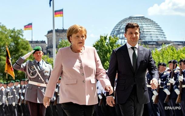 Зеленський в Берліні зустрівся з Меркель