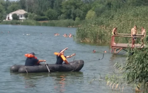 У київському озері виявили тіло чоловіка