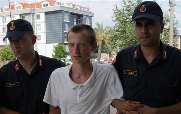 У Туреччині заарештували українця за підозрою у вбивстві батька - ЗМІ