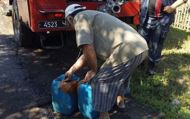 На Донбасі без води чотири населених пункти