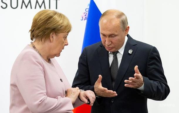 Меркель и Путин договорились о нормандском формате