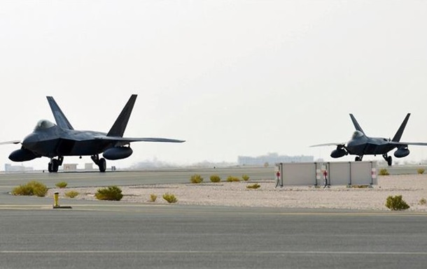 У небі Катару зіткнулися два військові літаки