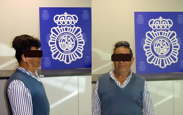 В Барселоне мужчина спрятал полкило кокаина под париком