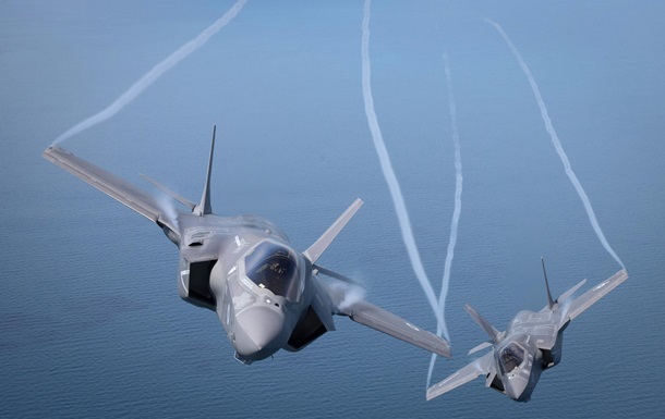 Туреччина обговорила з Америкою F-35 і С-400