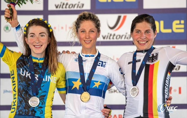 Українка Беломоїна виграла срібло чемпіонату Європи з велоспорту