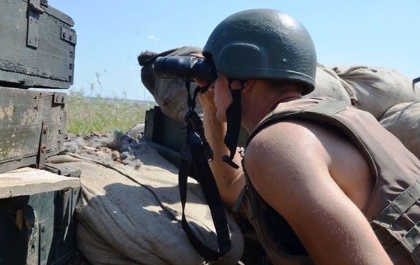 Доба на Донбасі: 10 обстрілів, без втрат