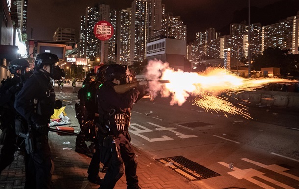 В ЄС відреагували на протести в Гонконзі