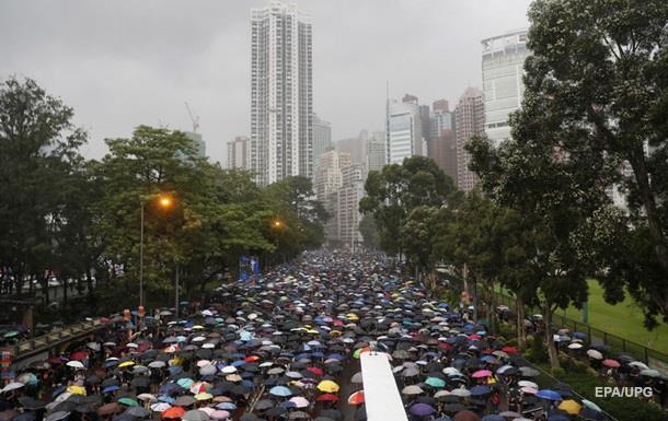 В Гонконге протестовали 1,7 млн человек − организаторы акции