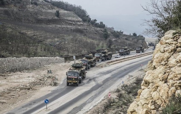 Сирия нанесла авиаудар по турецкому конвою