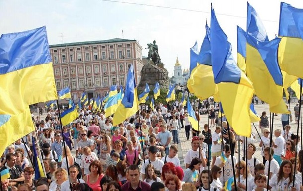 Скільки в Україні патріотів - опитування