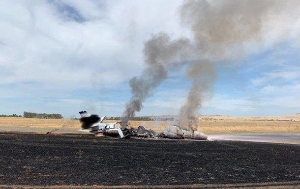 У США пасажирський літак загорівся під час зльоту