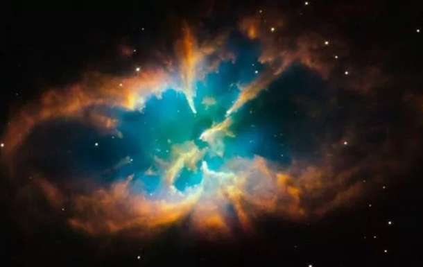 Hubble зняв зачарувальне світіння вмираючої зірки
