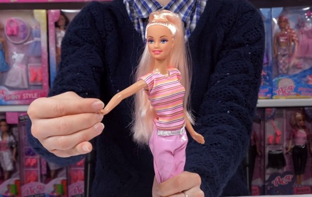 На українську компанію подали в суд за плагіат ляльки Барбі