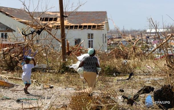 Підраховано можливий збиток від урагану Доріан
