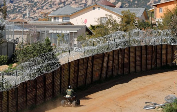 Військові США й надалі охоронятимуть кордон з Мексикою