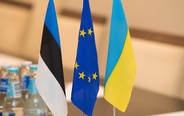 Эстония задумалась о прекращении бизвиза с Украиной