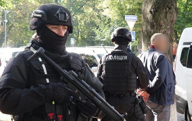 Поліція затримала злочинне угруповання на чолі з  Самвелом Донецьким 