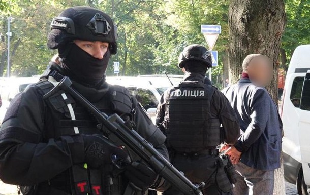 Полиция задержала преступную группировку во главе с  Самвелом Донецким 