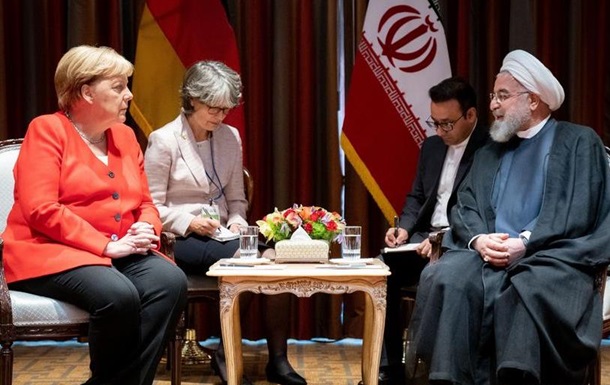 Меркель закликала Іран і США до переговорів 