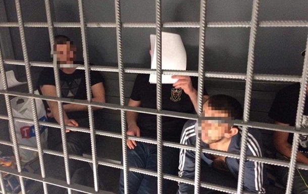 У Києві  таксисти -клофелінники пограбували десятки людей