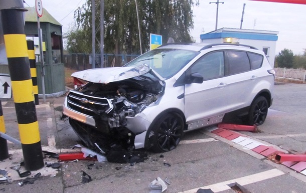 Пьяный водитель пытался прорваться через госграницу в Беларусь