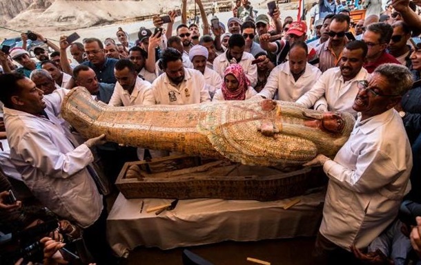 В Египте открыли рекордное количество гробниц с мумиями 