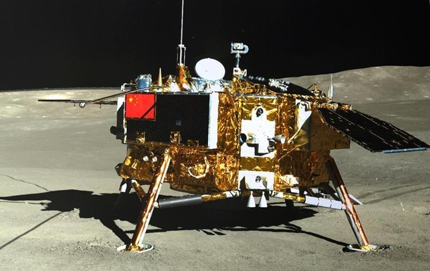 Китайський зонд відновив роботу на Місяці