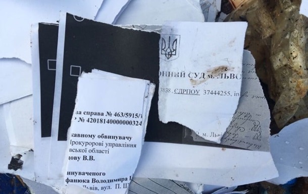 Львовский мусор тайком выбросили в Тернопольской области