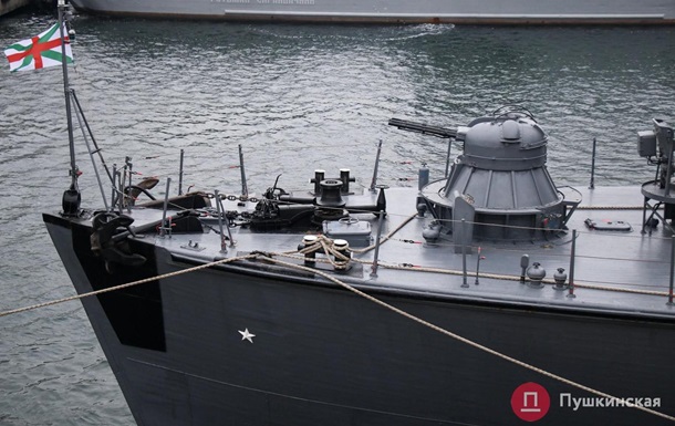 В Одесу зайшли чотири кораблі НАТО