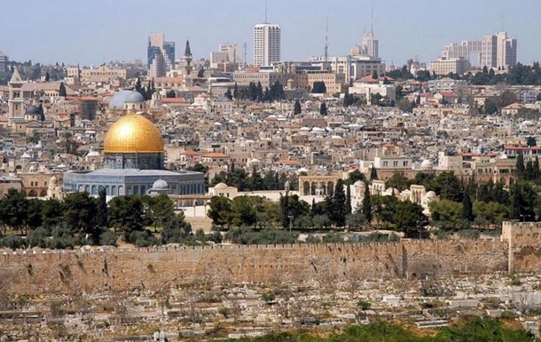 Посольства Ізраїлю закрилися в усьому світі: названо причину