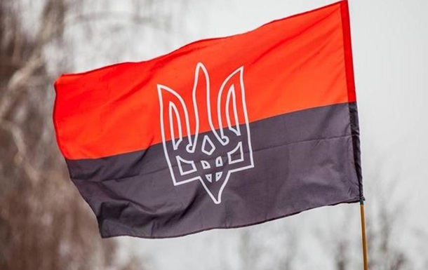 Депортация из Украины за порчу бандеровского флага - нарушение Конституции