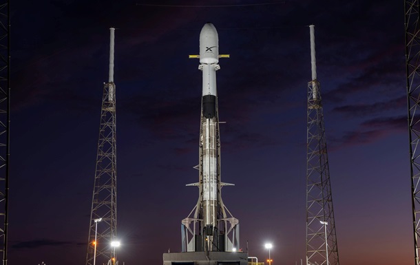 SpaceX не будет ловить часть своей ракеты в Атлантике из-за непогоды